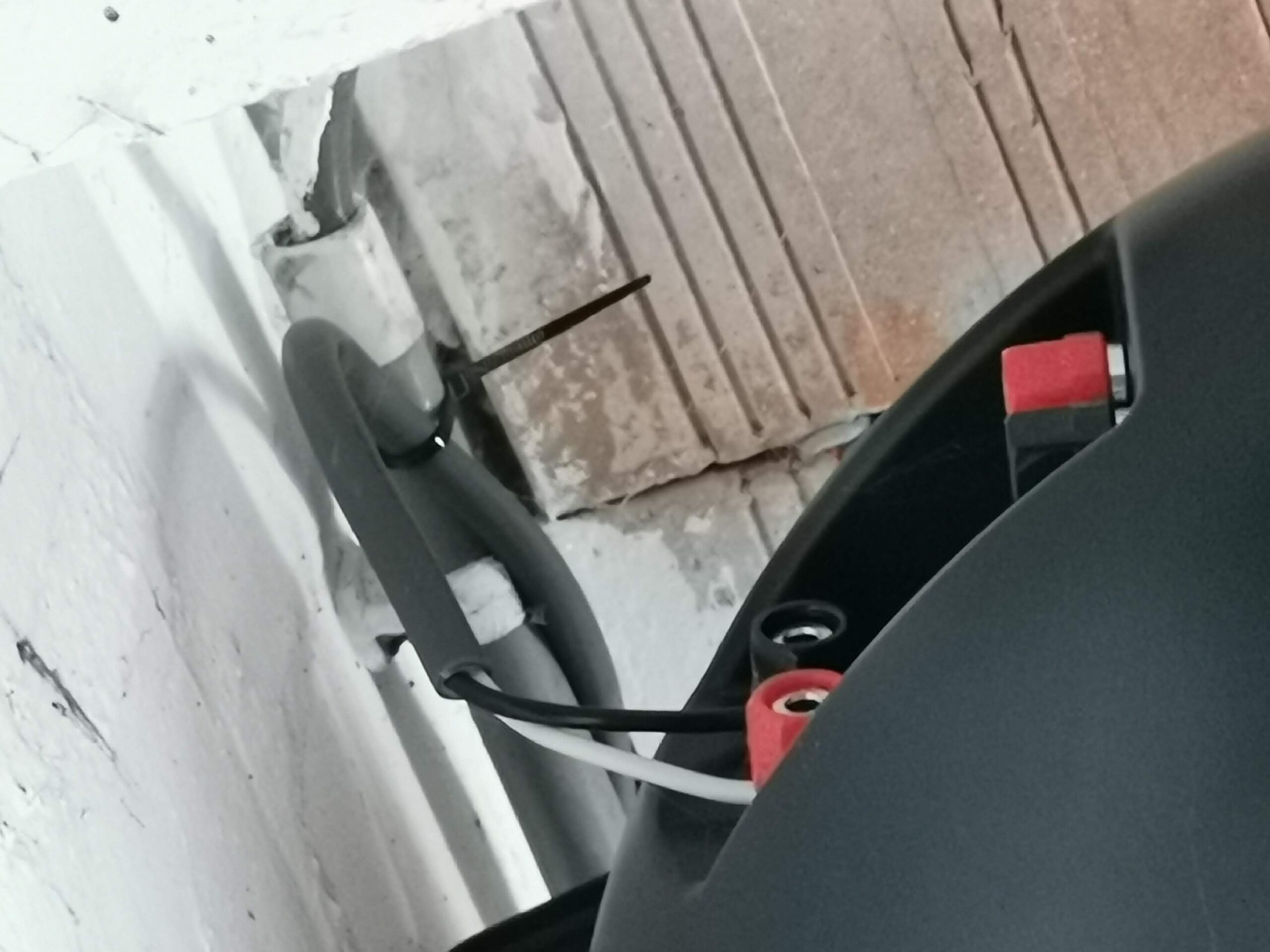 Speaker in de paardenstal